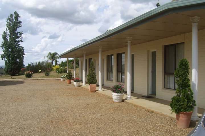 Hotel 76 of 87