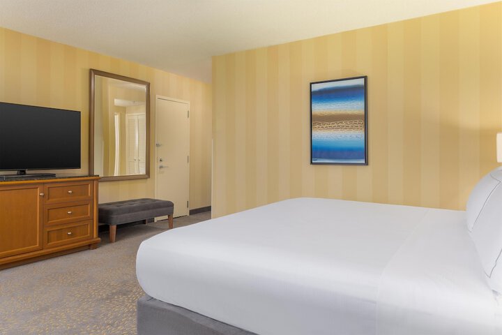 Room 26 of 78