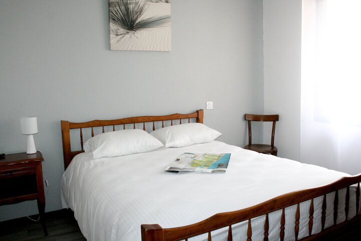 Room 4 of 25