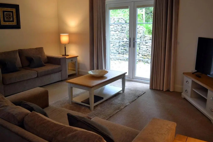Room 2 of 12