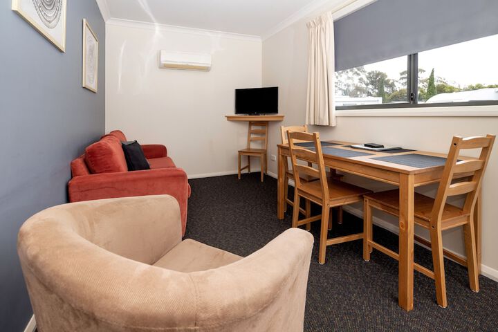 Room 21 of 57