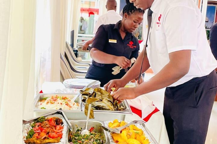 Dining 41 of 57