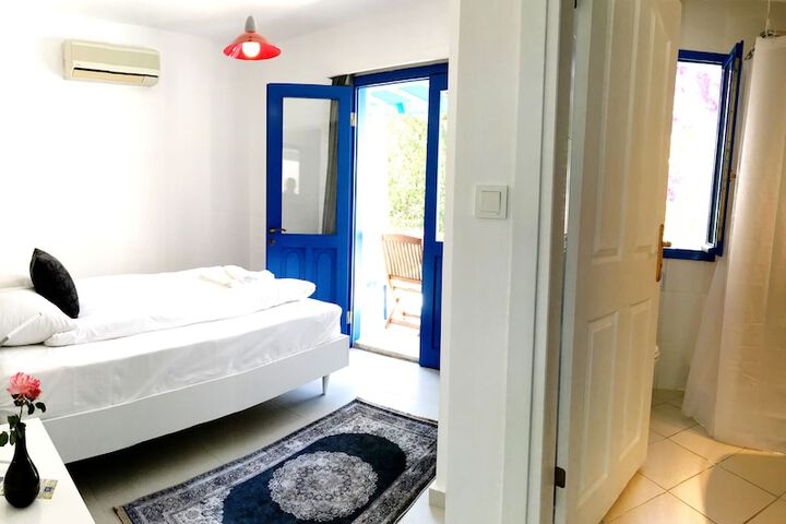 Room 48 of 144