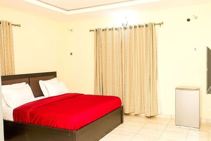 Room 5 of 22