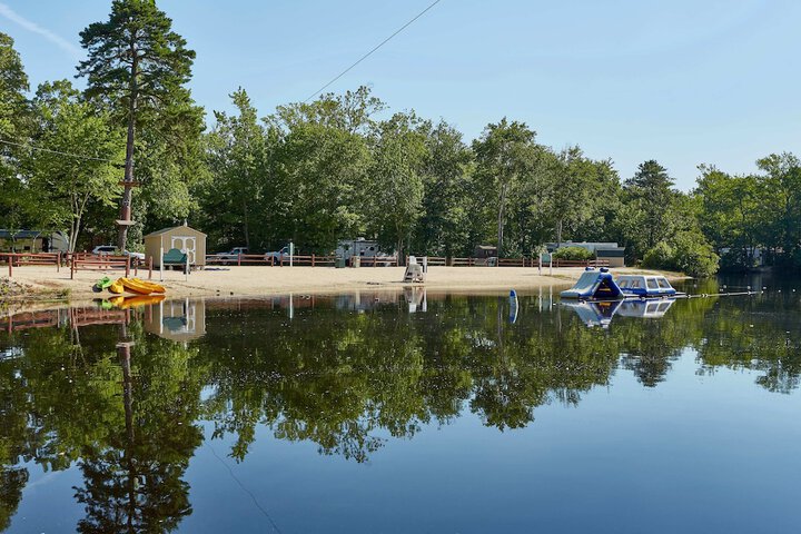 Property Grounds 24 of 27