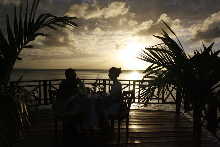 Dining 62 of 98