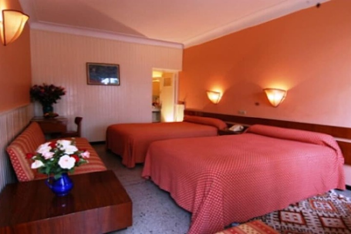 Room 3 of 3