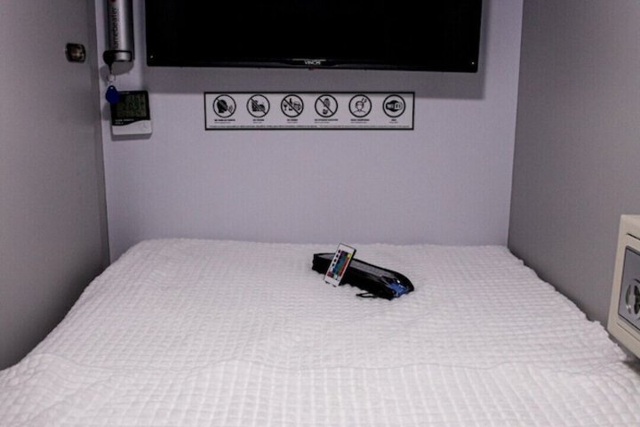 Room 22 of 26