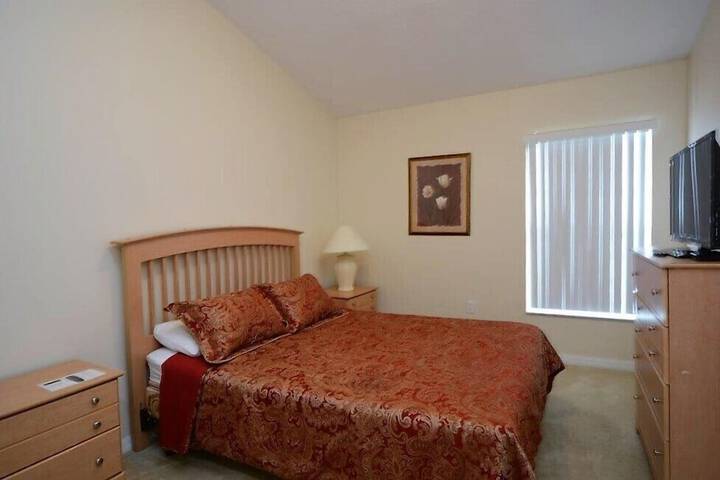 Room 3 of 24