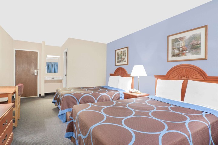 Room 17 of 26