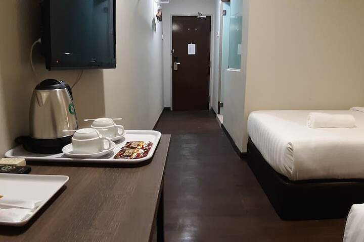 Room 26 of 138