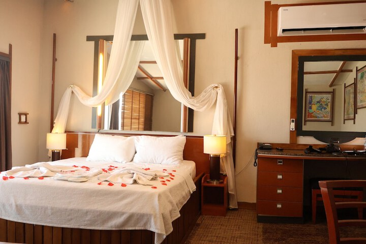 Room 9 of 22