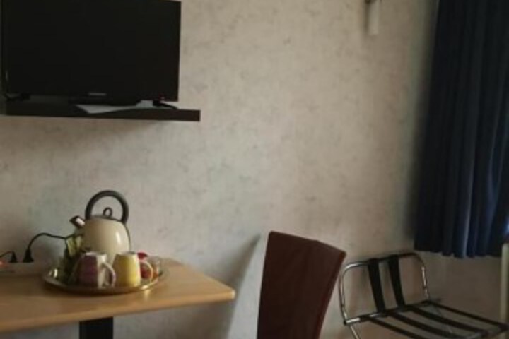 Room 12 of 58
