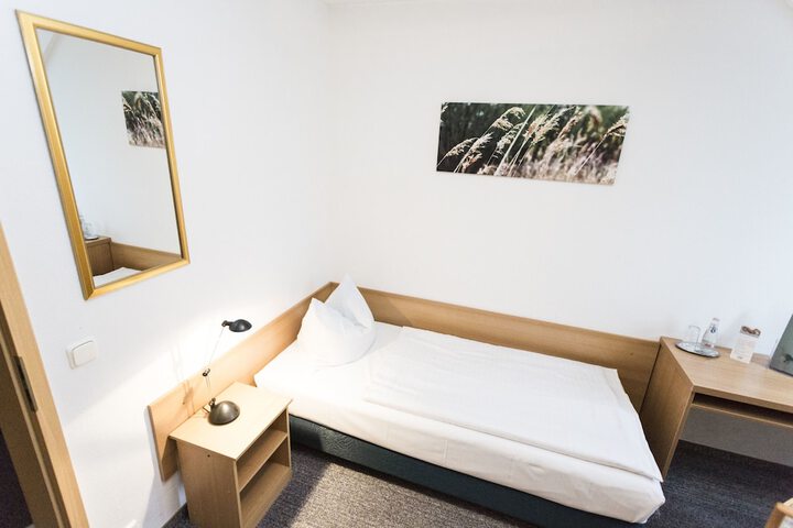Room 10 of 54