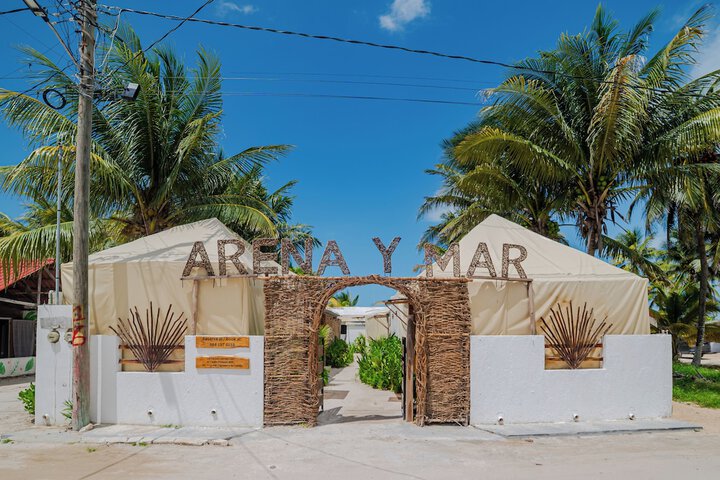Arena y Mar Seaside Glamping Adults Only