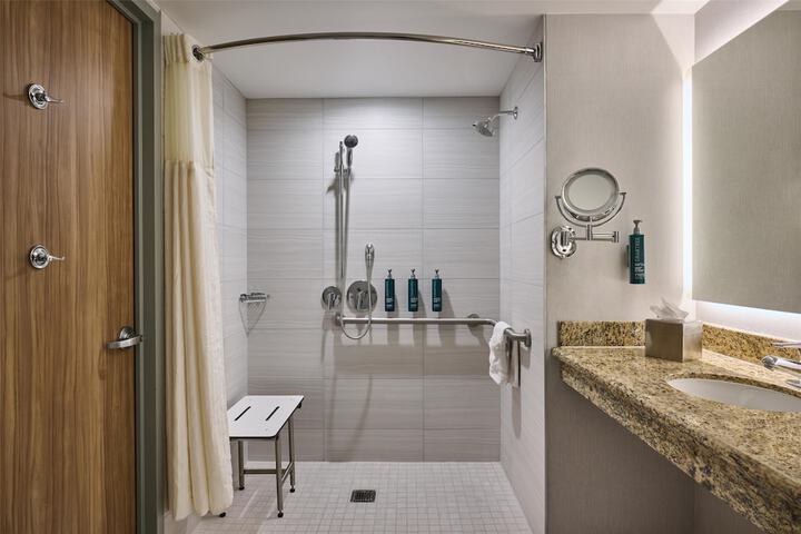 Bathroom shower