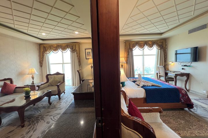 Room 69 of 164