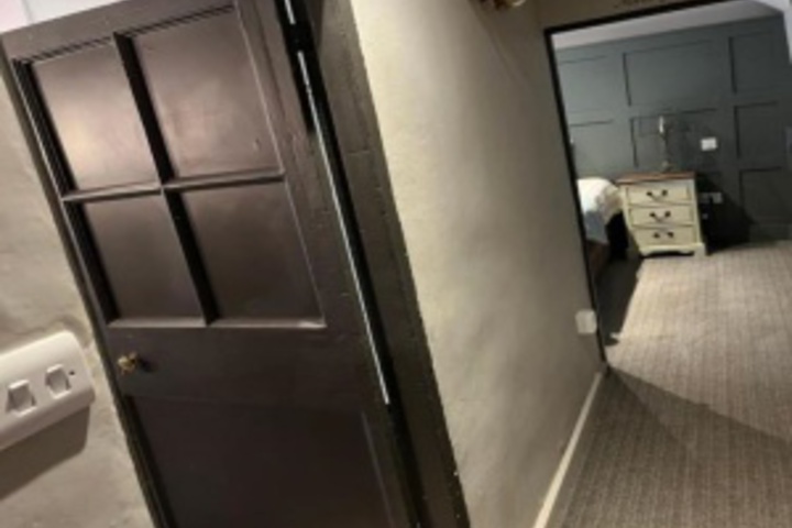 Room 177 of 312
