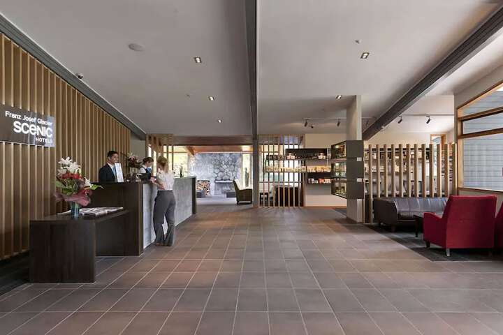 Hotel Interior 4 of 44