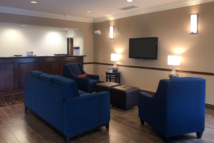 Guest Lobby
