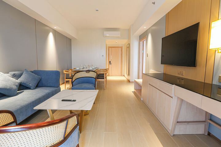 Room 25 of 62