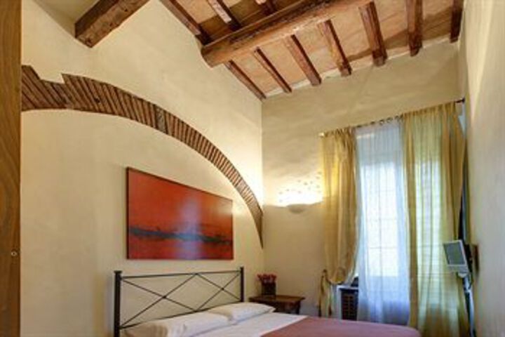 Room 47 of 166