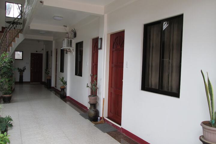 Ballroom/Hall 22 of 27
