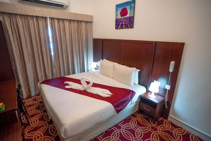 Room 25 of 60