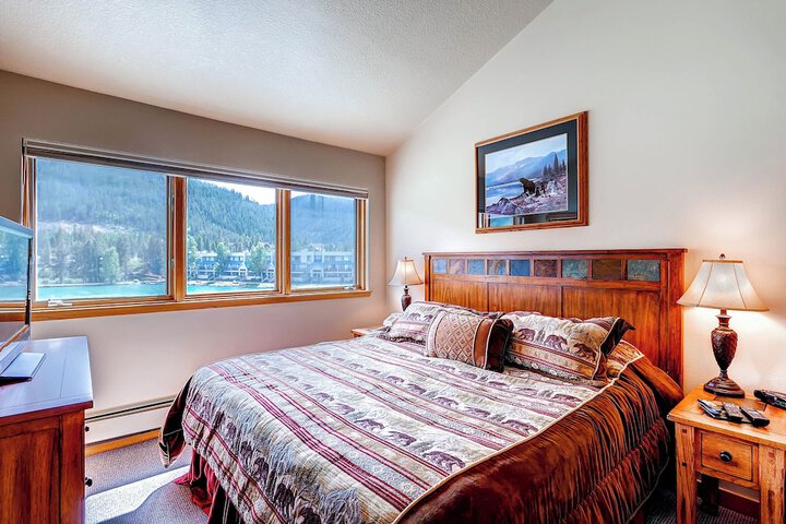 Room 28 of 190