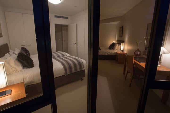 Room 6 of 85