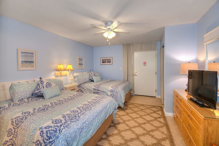 Room 4 of 17