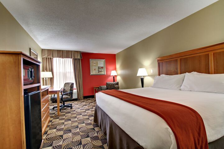 Standard | King Bed (18 of 28)