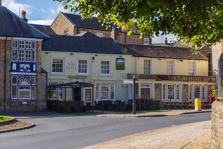 Turf Hotel in Richmond