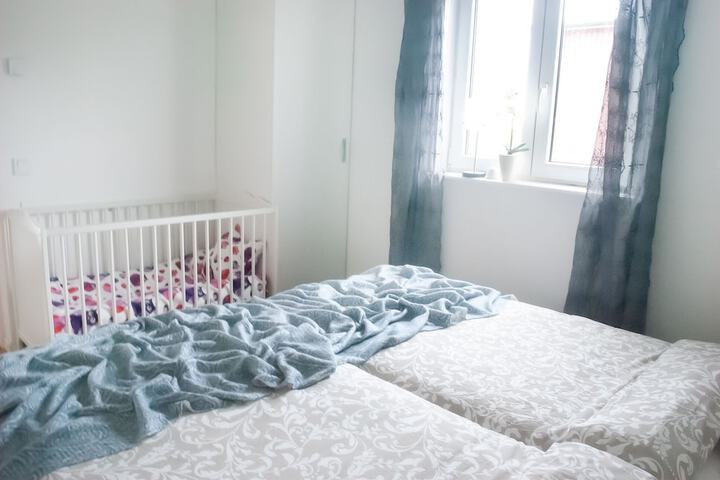Room 35 of 164