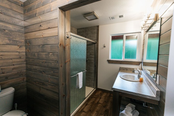 Room 53 of 72