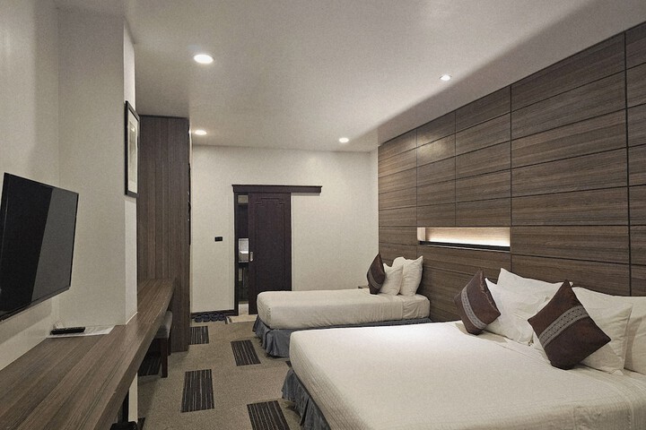 Room 38 of 110