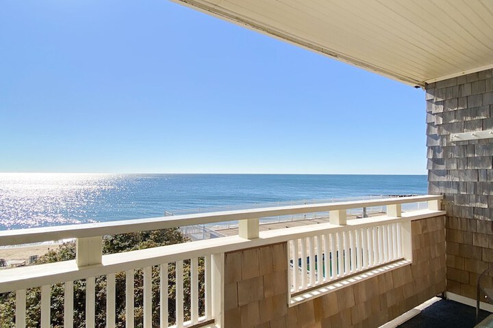 Terrace/Patio 105 of 230