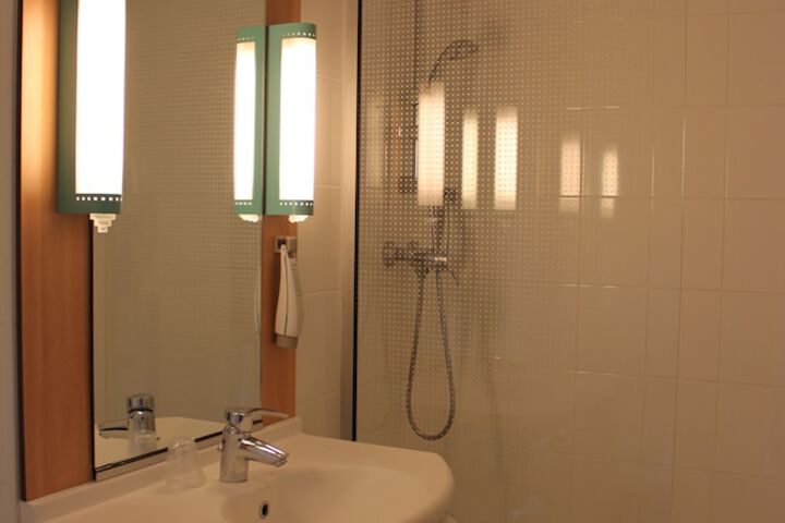 Clean Restrooms