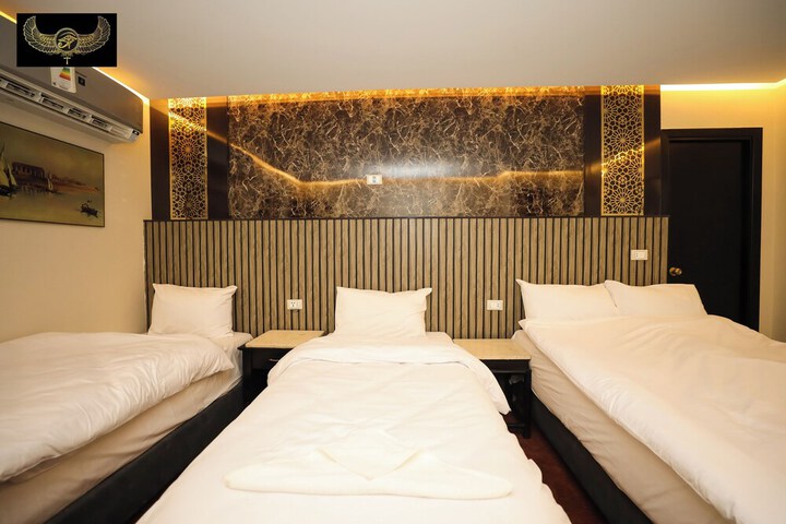 Room 37 of 177