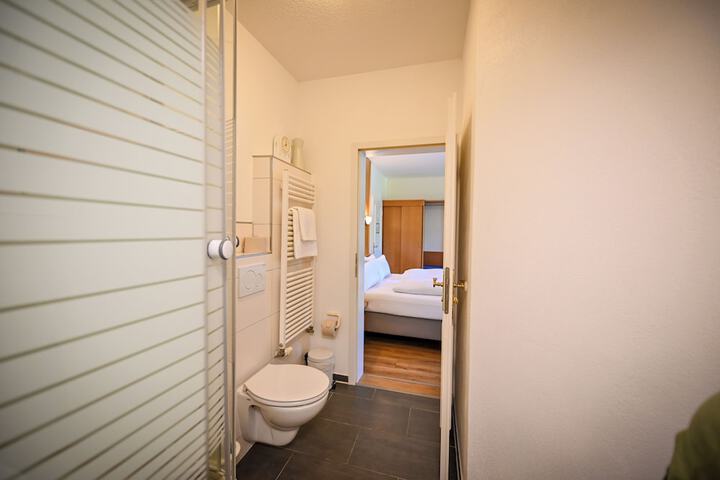 Room 30 of 51