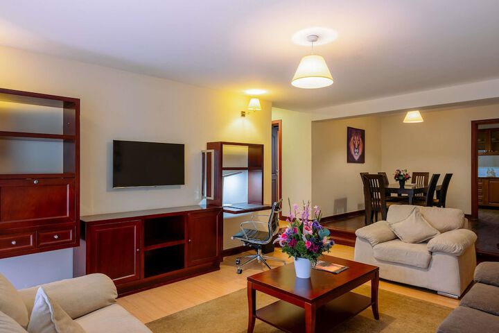 Room 33 of 150