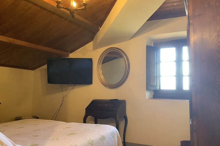 Room 49 of 147