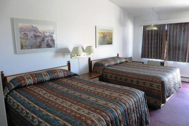 Room 6 of 7