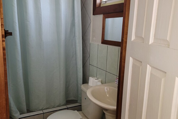 Room 17 of 30