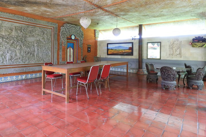Hotel Interior 2 of 24