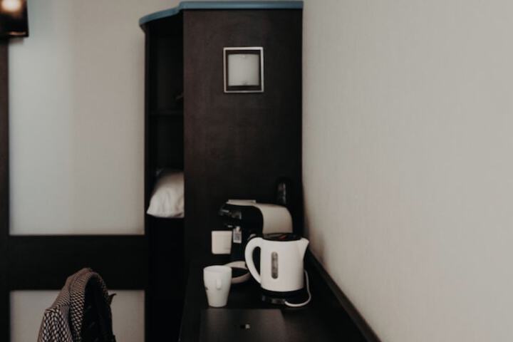 Room 10 of 49