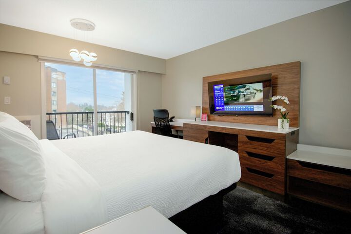 Room 19 of 120