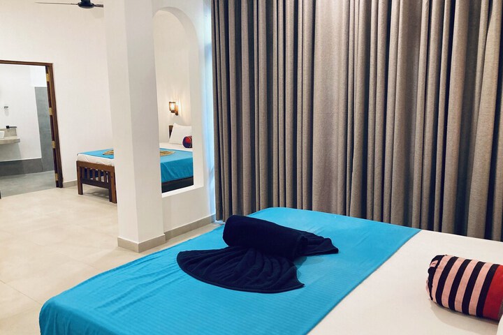 Room 21 of 119