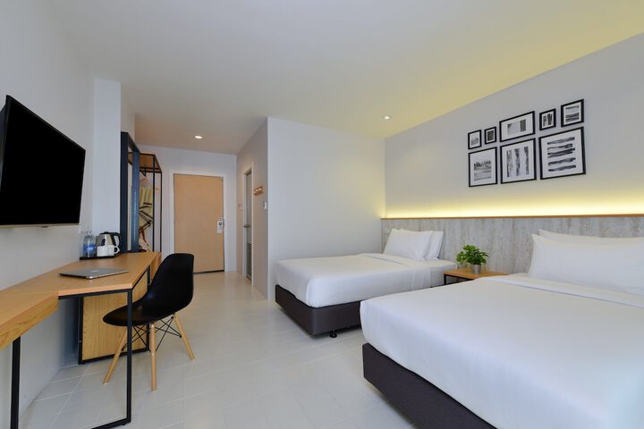 Room 29 of 63