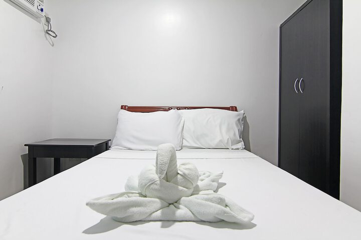 Room 4 of 47